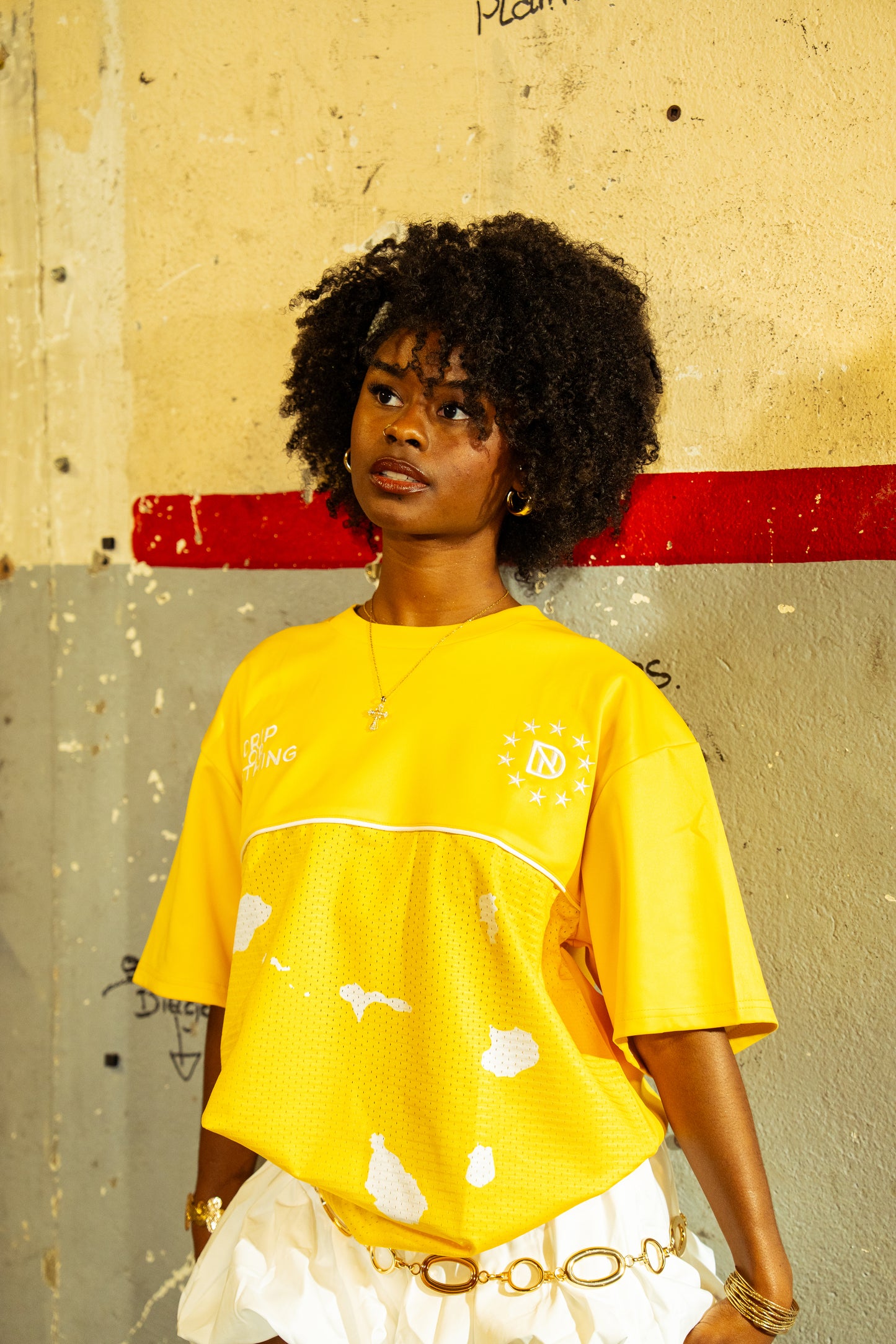 Camisola amarela Brilha